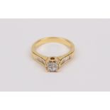 A princess cut diamonds illusion solitaire ring