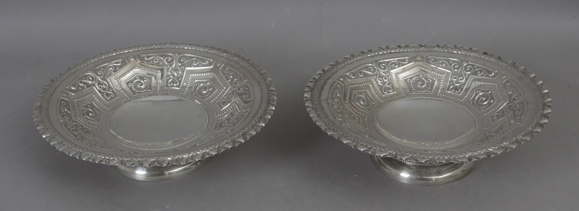 Mostany Llopart & Cía. A pair of silver centrepieces - Image 2 of 3