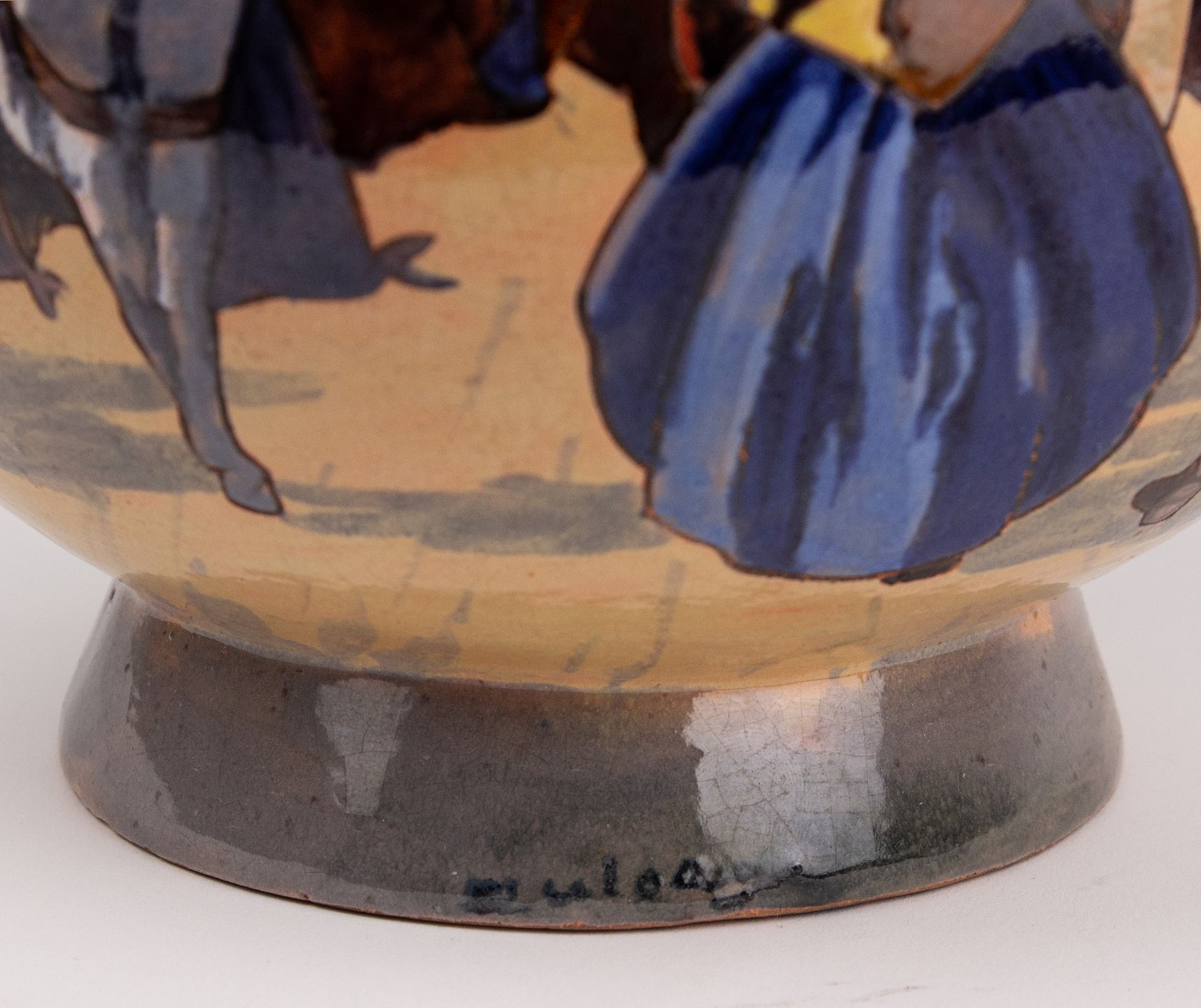 Daniel Zuloaga. A glazed porcelain vase - Image 2 of 3