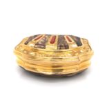 Gold and Agate Snuffbox