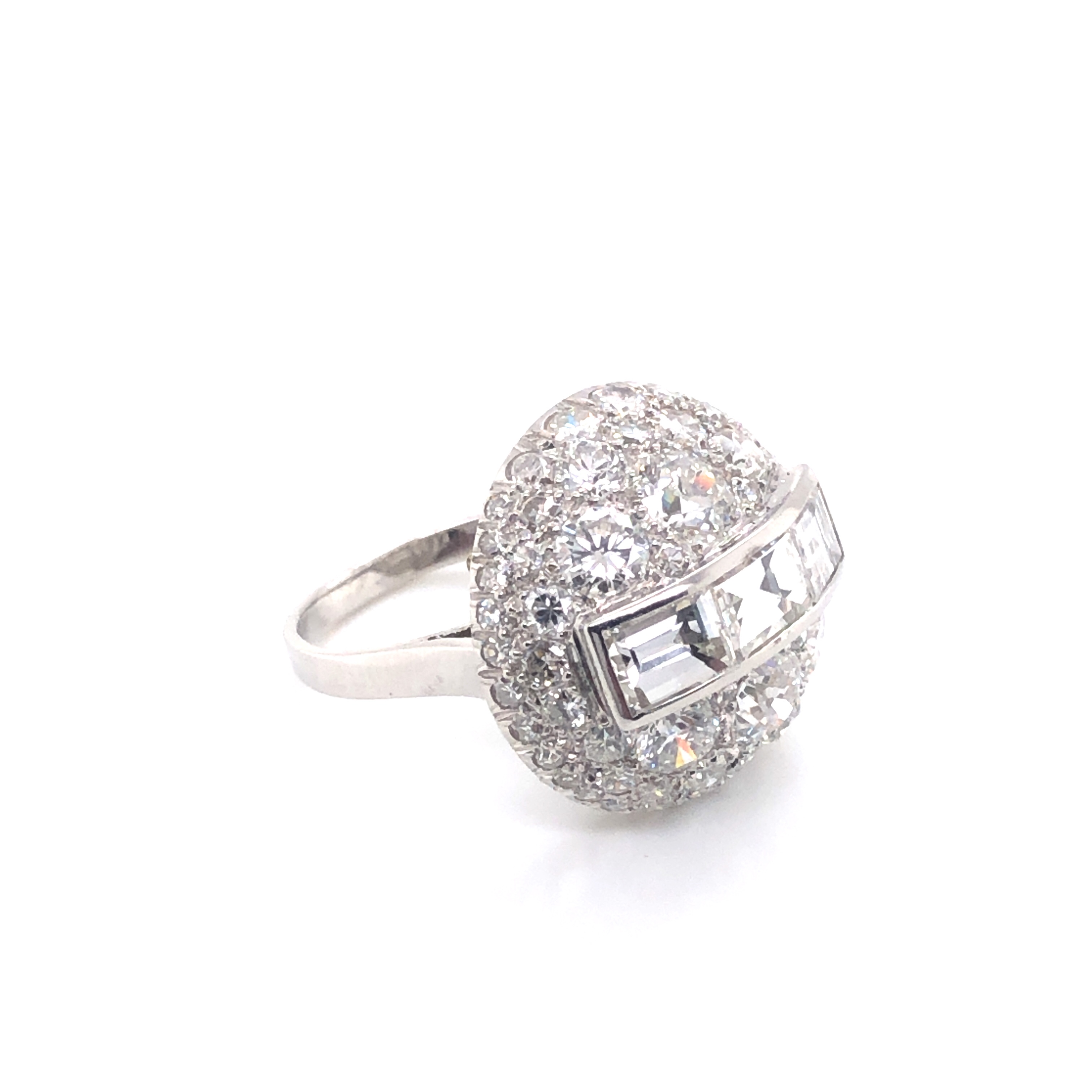 Bombé Diamond Ring - Image 5 of 7