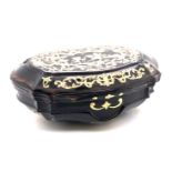 T'Shell Gold Mounted Snuff Box with Gold Decoration