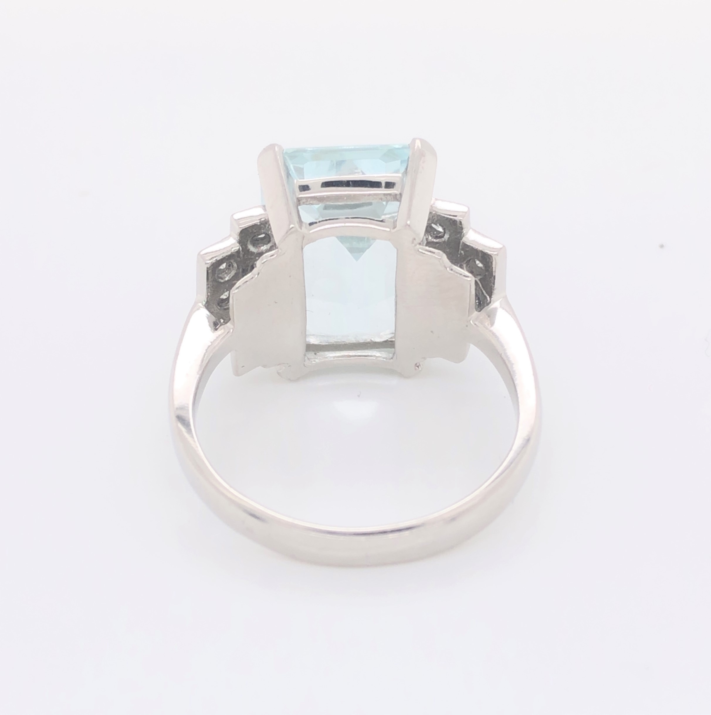 Aquamarine & Diamond Ring - Image 3 of 3