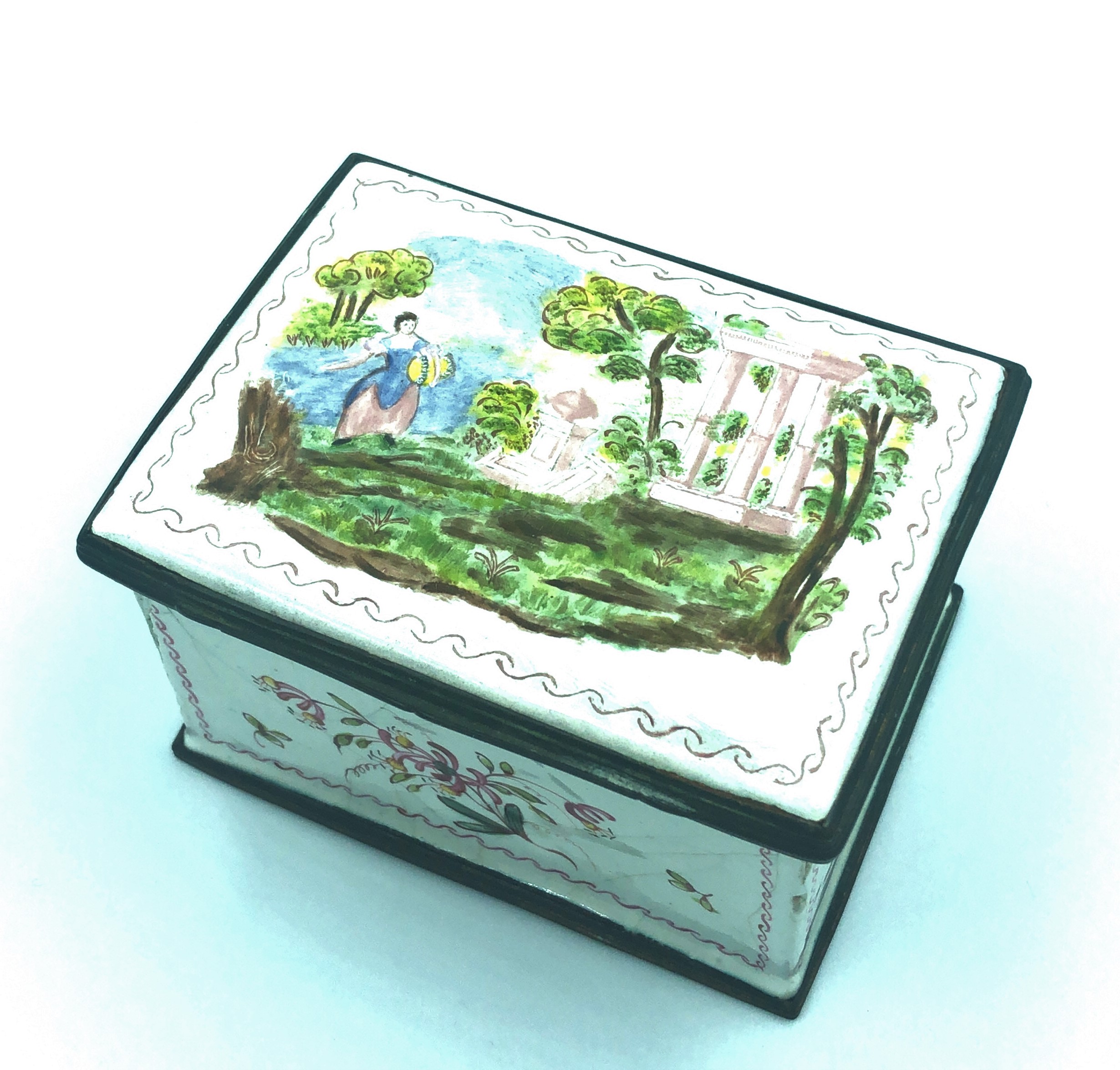 Enamel Box