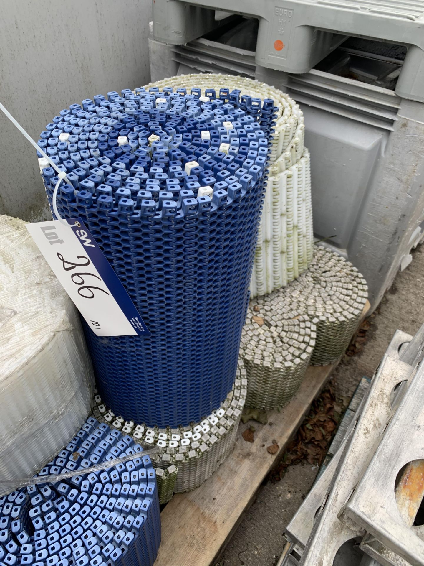 Eight Rolls of Plastic Belts, approx. 300mm x five, 200mm x two, 250mm x one and 550mm x one, lift