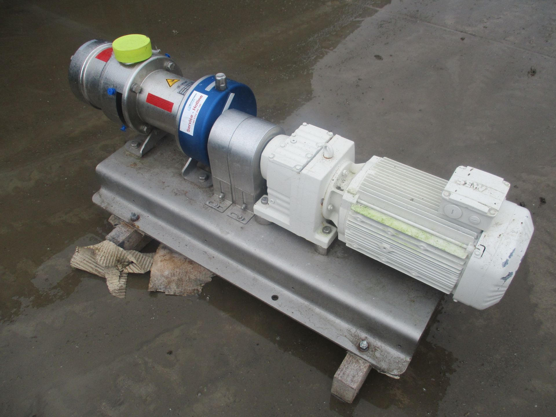 Bornemann SLH-4G-3031 Pump, serial no. 113545, year of manufacture 2013, approx. 150cm x 50cm x 52cm