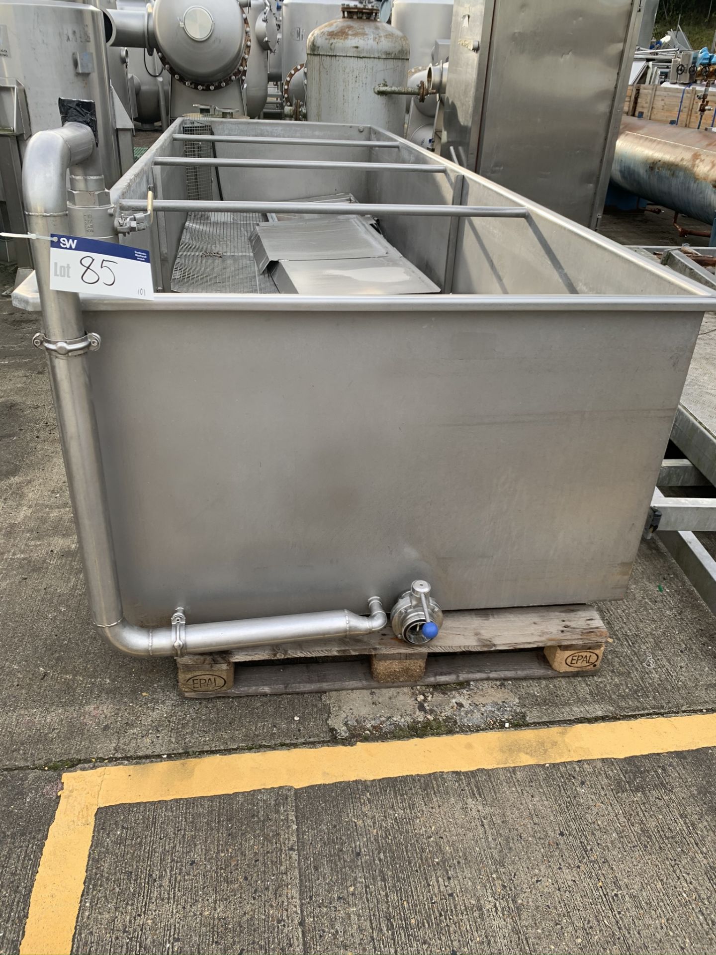 Stainless Steel Open Top Tank, approx. 950mm high x 5100mm long x 1600mm wide, loading charge - £50,