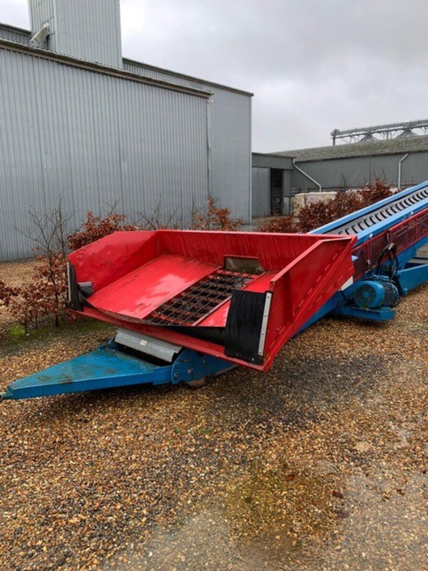 David Harrison Model E Inclined Mobile Chevron Belt Conveyor, 16m long on belt, belt width 800mm - Image 2 of 4