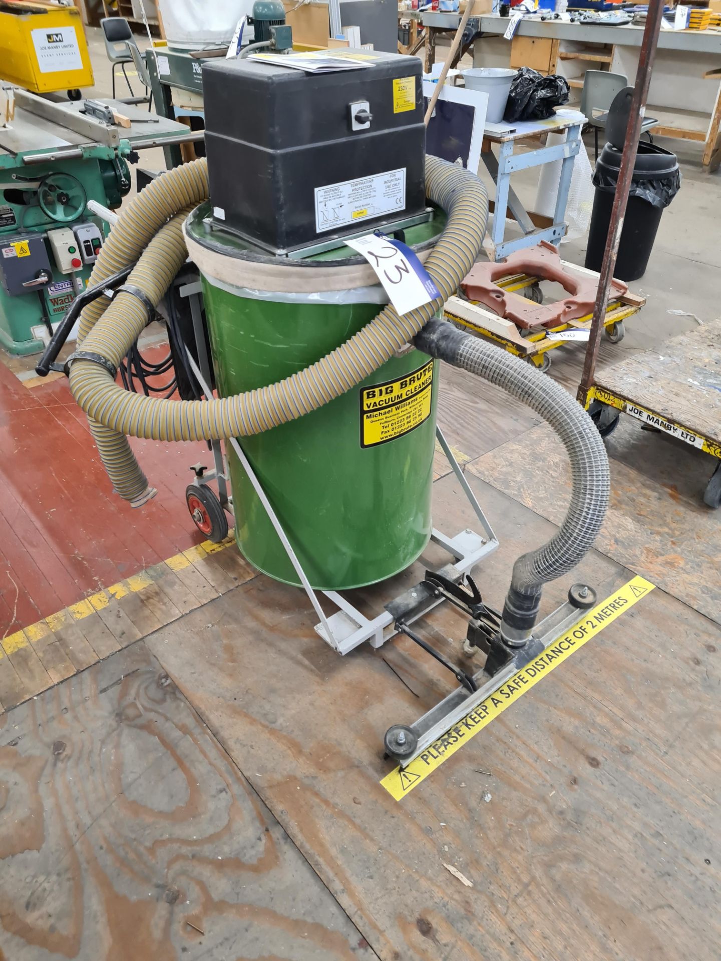 Big Brute Drum Industrial Vacuum Cleaner, serial n