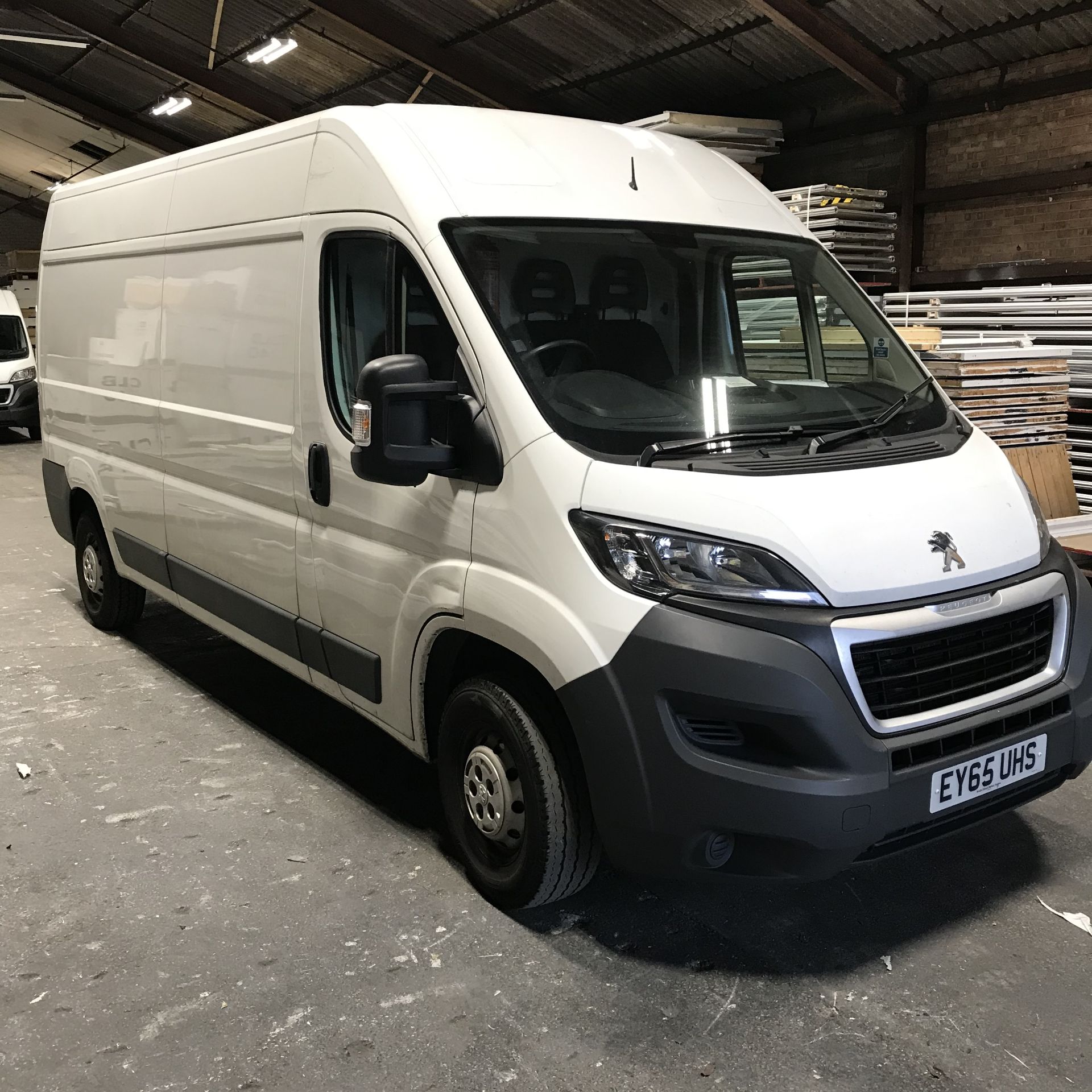 Peugeot Box 335 L3 2.2 HDi H2 Professional Van 130 - Image 2 of 10