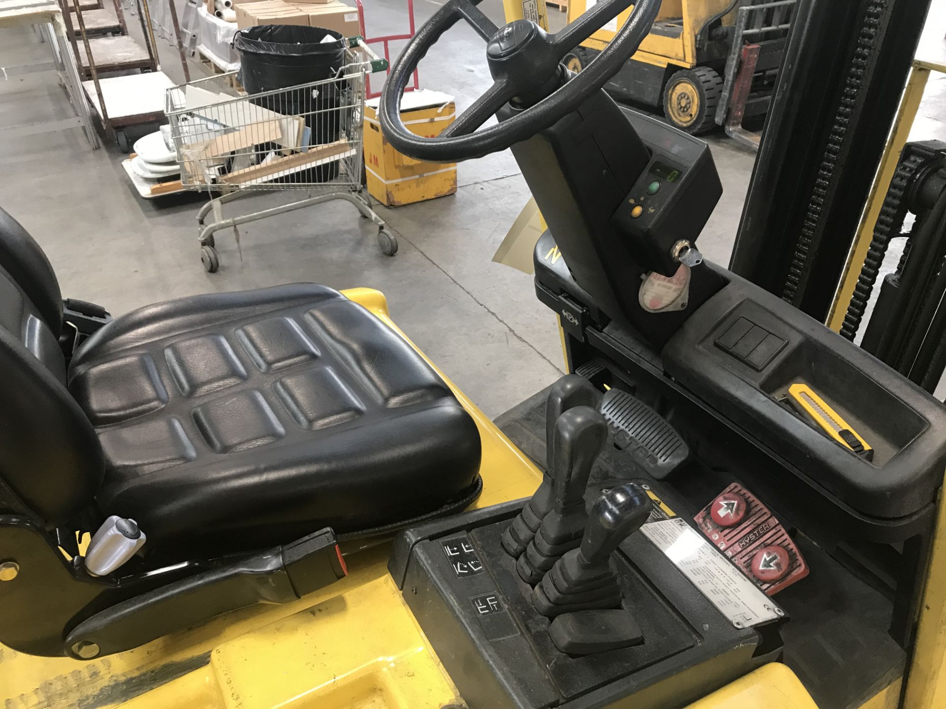 Hyster E2.50XM Electric Forklift Truck, registrati - Image 4 of 5