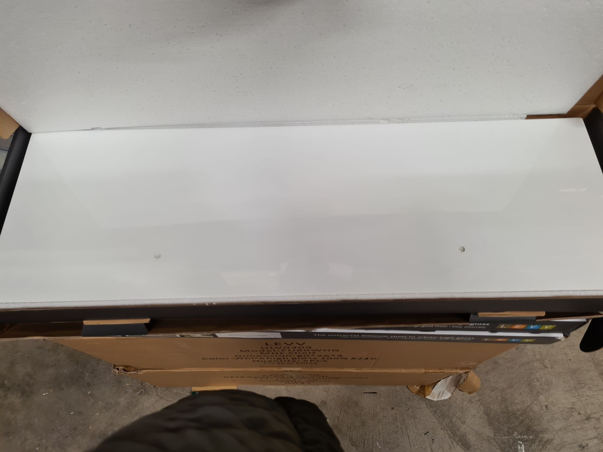13 Levv 800mm Universal Shelves, as set out - Image 2 of 2