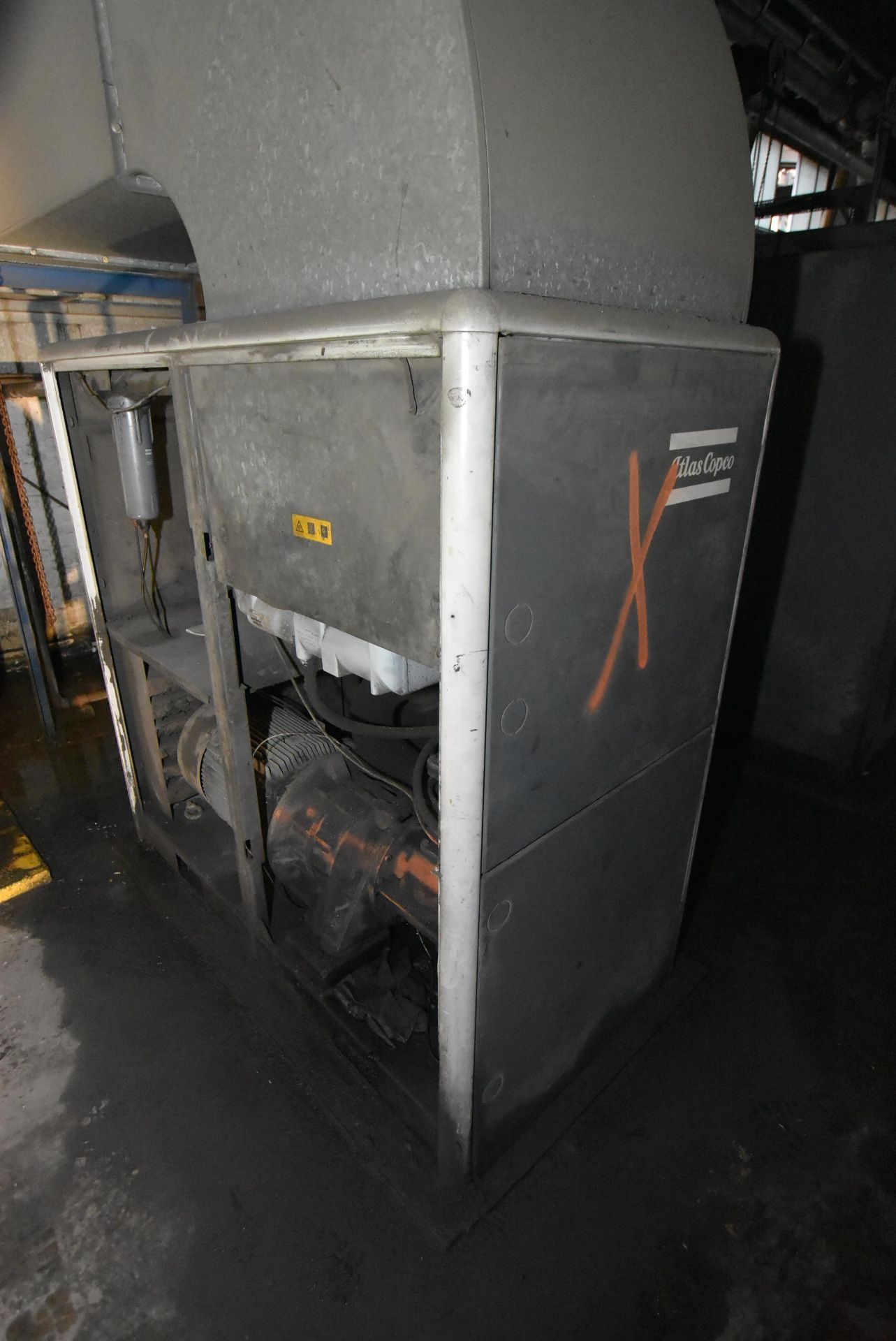 Atlas Copco GA37 Package Air Compressor, serial no. A11 362018, year of manufacture 1999Please - Image 2 of 3