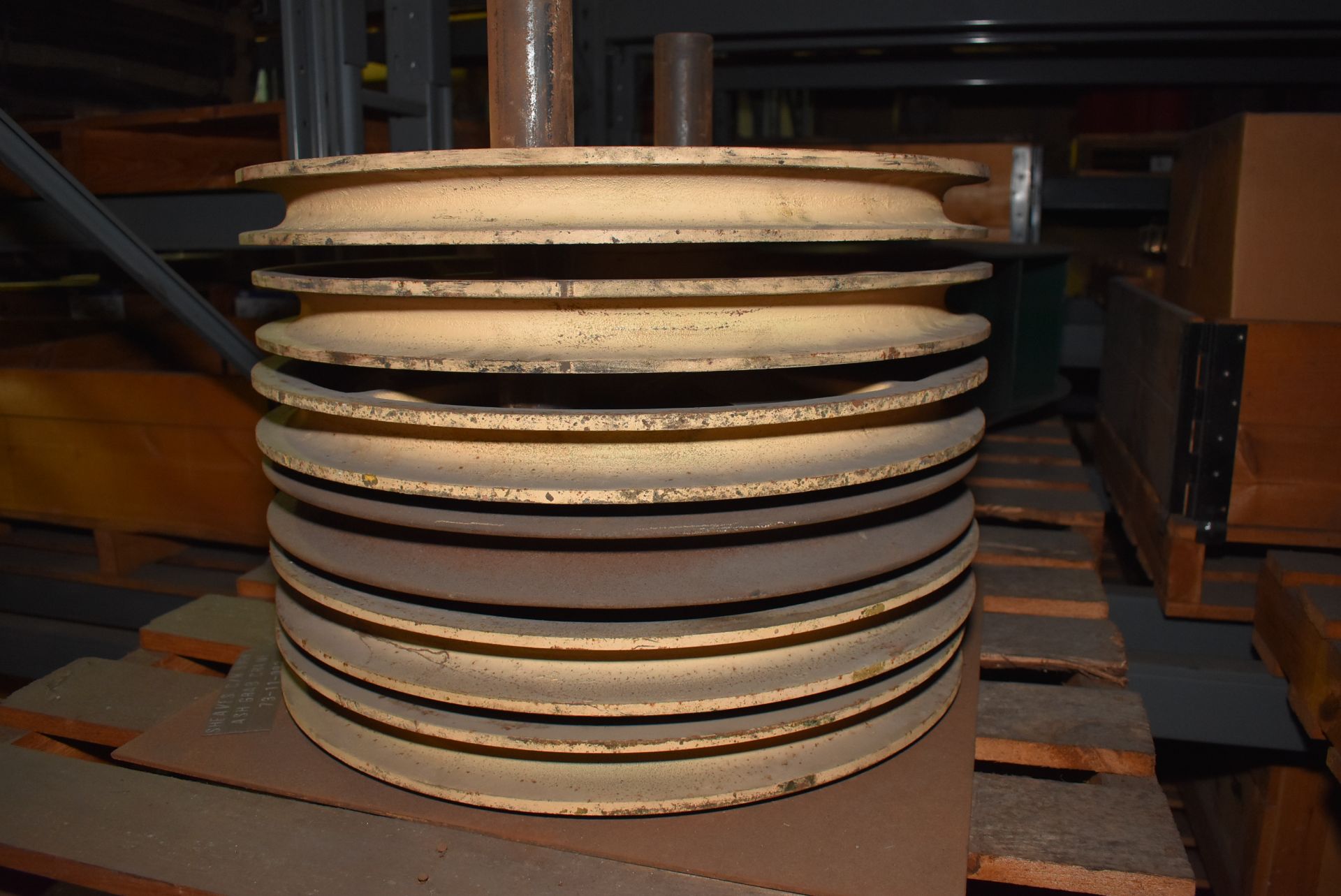 Cast Steel Sheave Pulleys, 070337 (73-11-092) MS-MP034 (please note this lot is part of