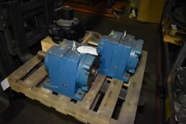 Two Benzlers GR XP 220 Motor Barring Gears (79-50-001) & Hydraulic Pump, MS-MP013 (please note
