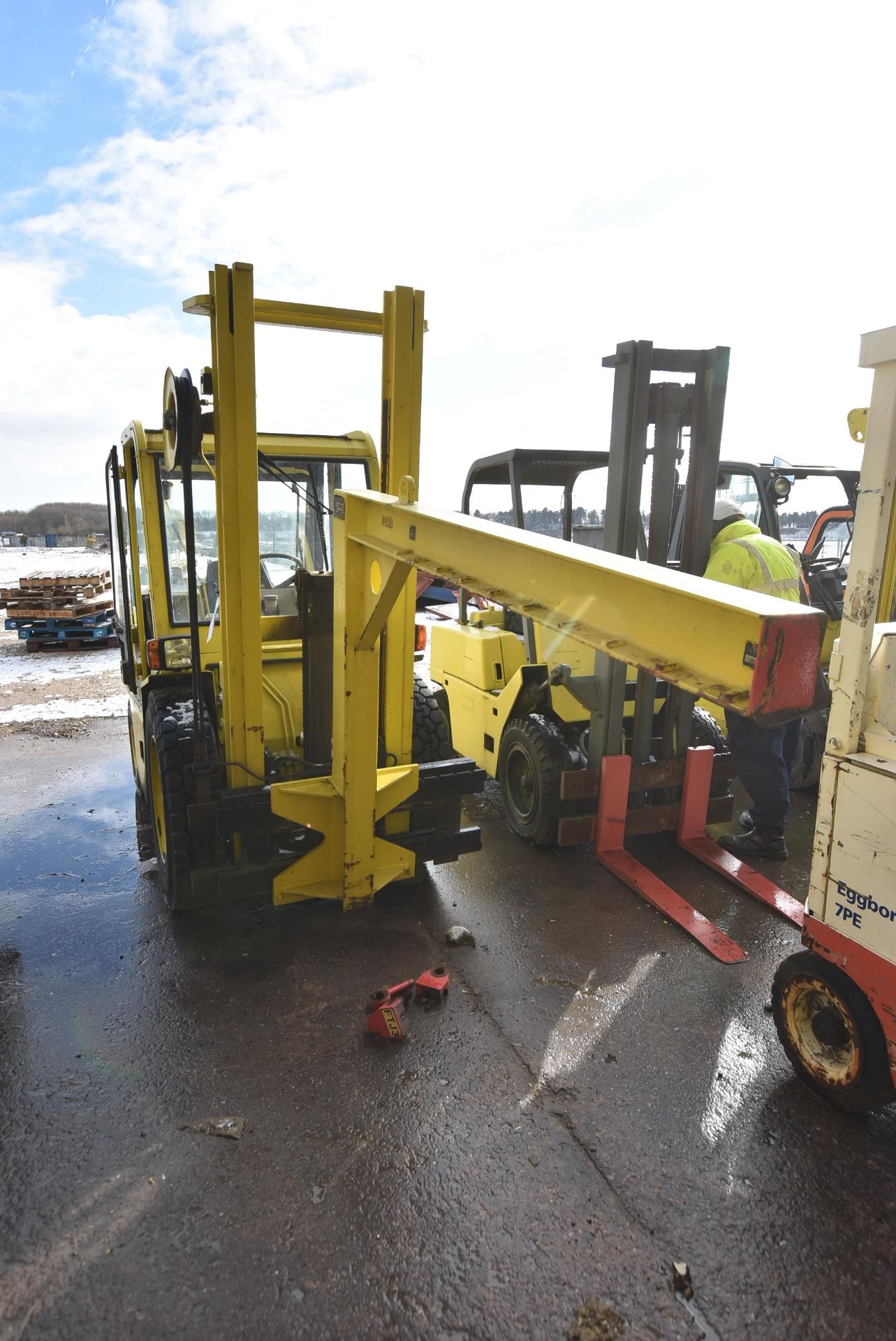 Manitou MCE 25H 2500kg cap. DIESEL ENGINE ROUGH TERRAIN FORK LIFT TRUCK, serial no. 93943, series