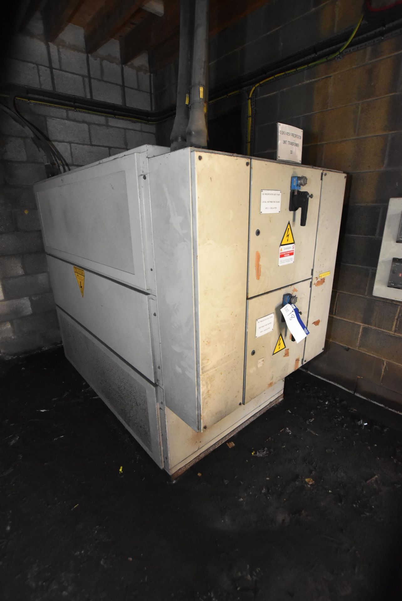 MF Trasformatori Calcinato 3.3kV/ 415V Precipitator Unit Transformer (3D), with 415V protection - Image 2 of 6