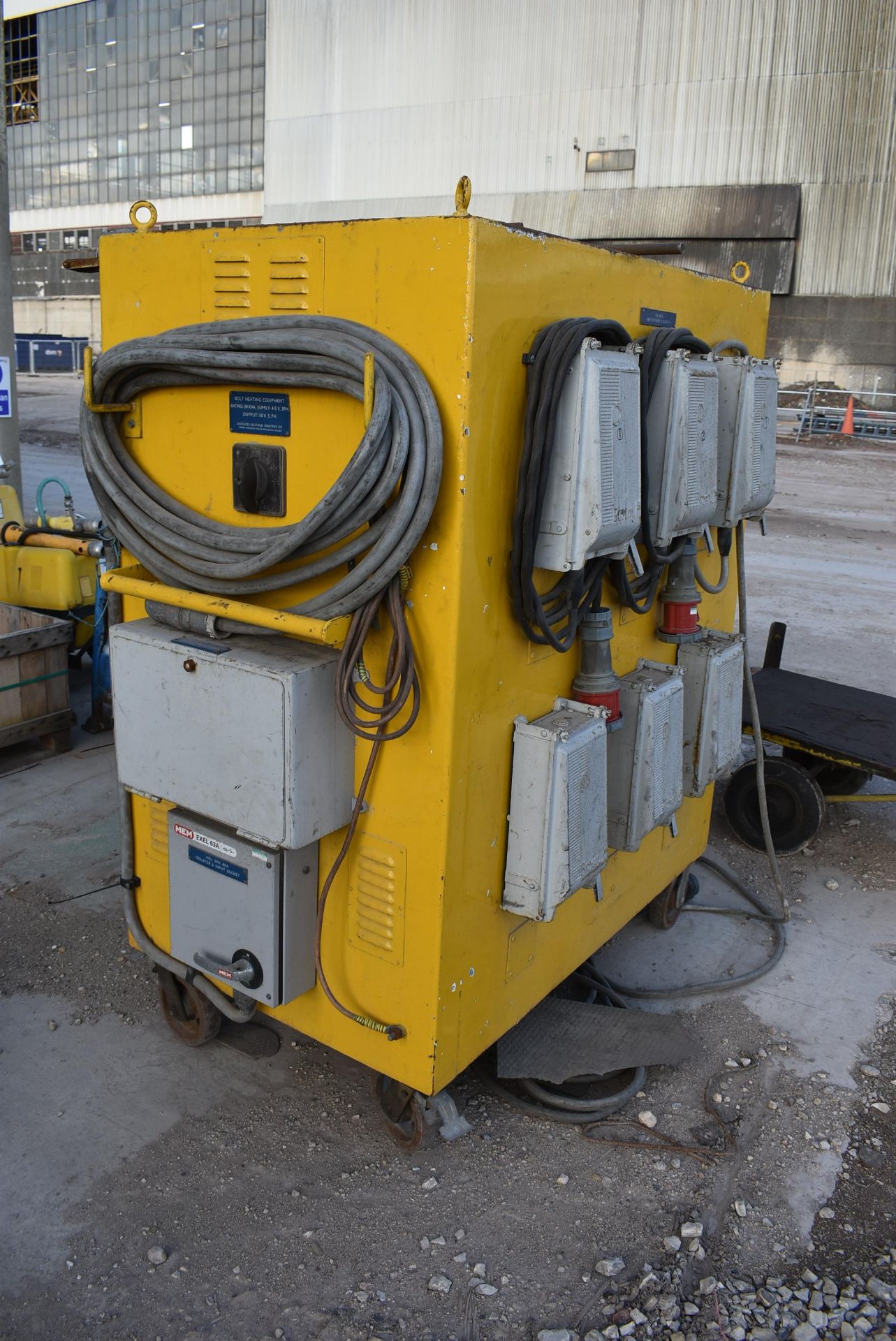 Bolt Heating Equipment 30kVA Mobile Transformer Unit, 415V.3.PH supply, output 110V.S.PHPlease - Image 2 of 3