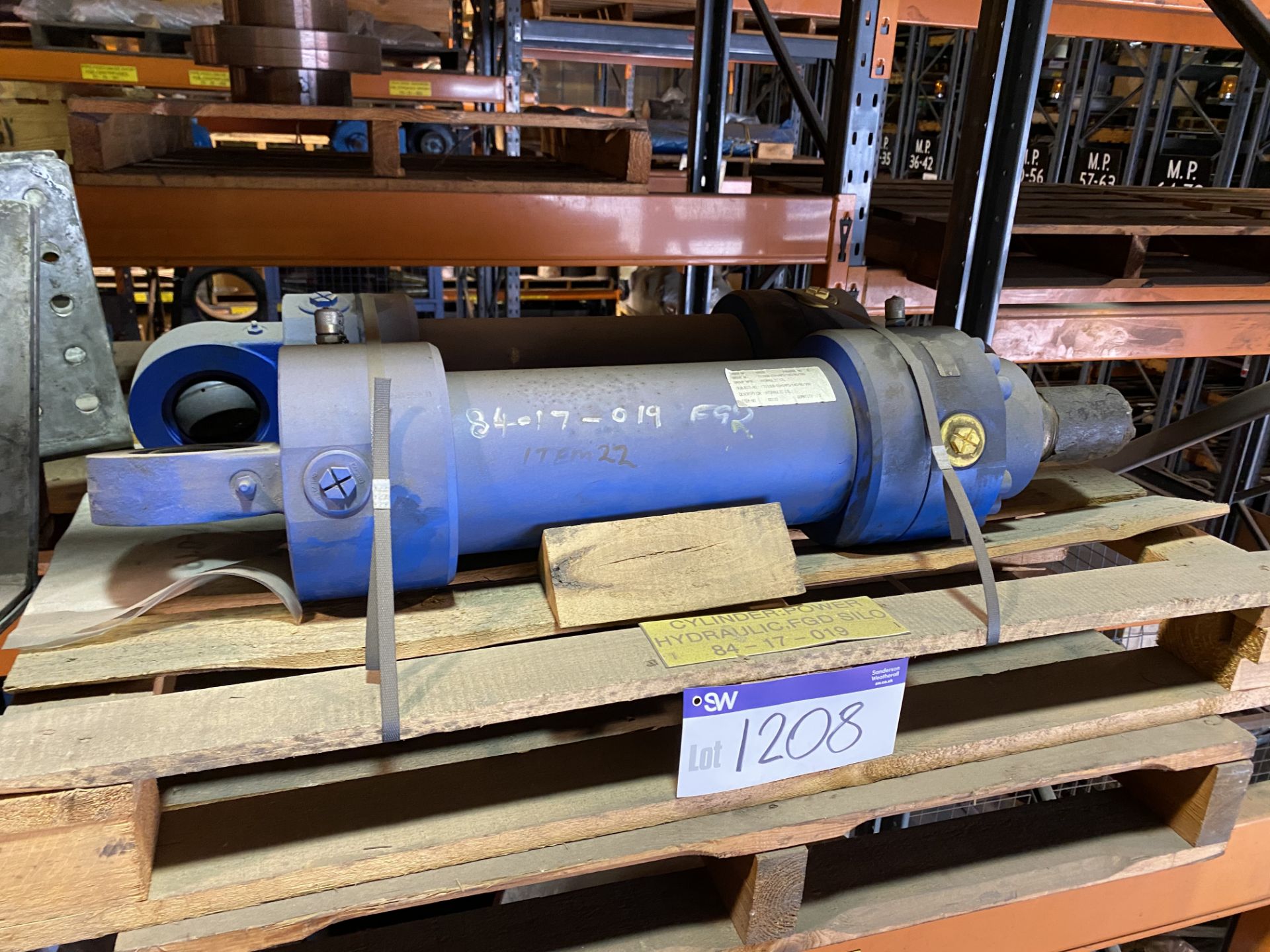 Two Hydraulic Cylinders (84-17-019) FP006 (please note this lot is part of combination lot 1507)