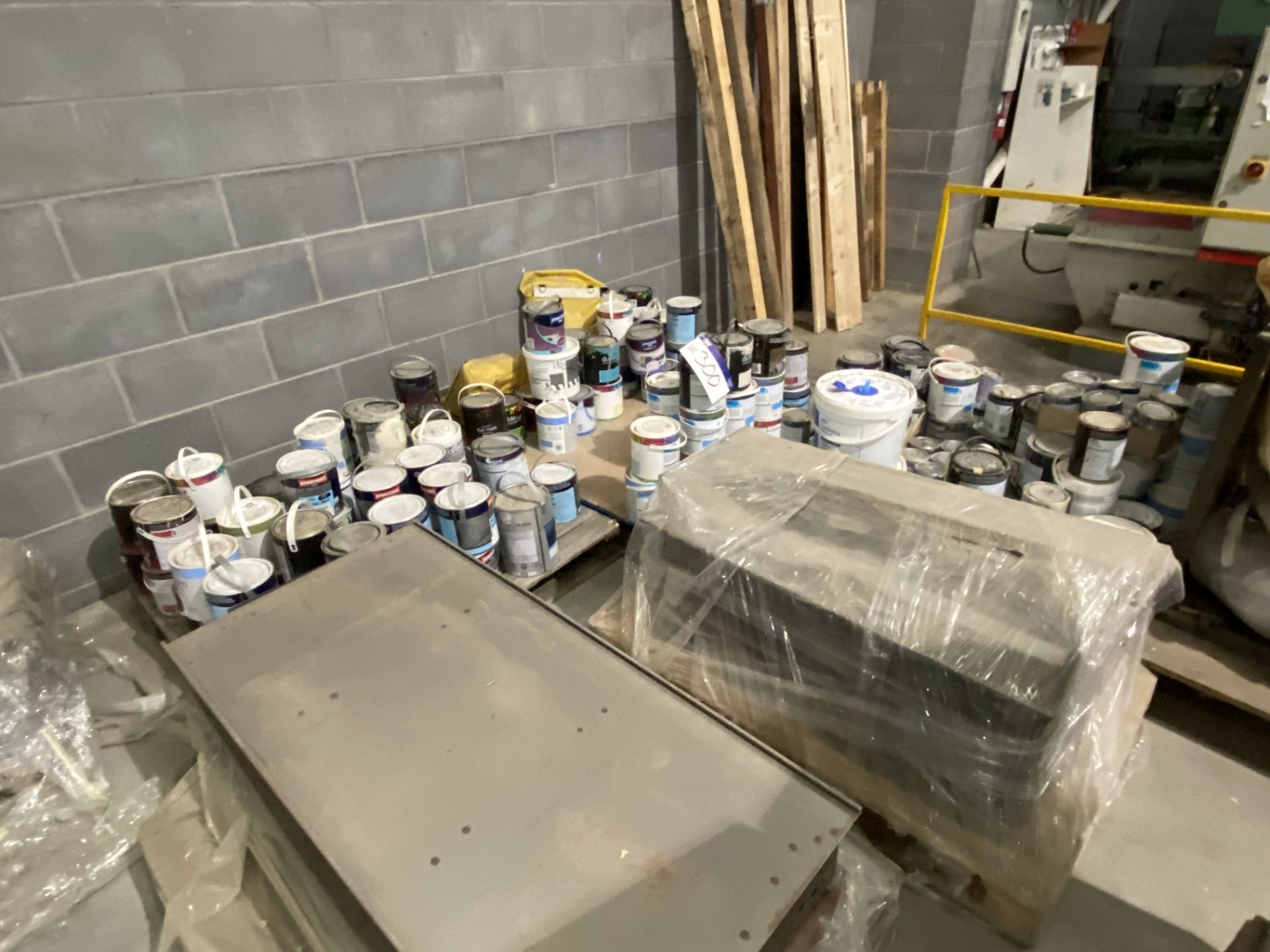 Quantity of Part Used Paints on Three Pallets