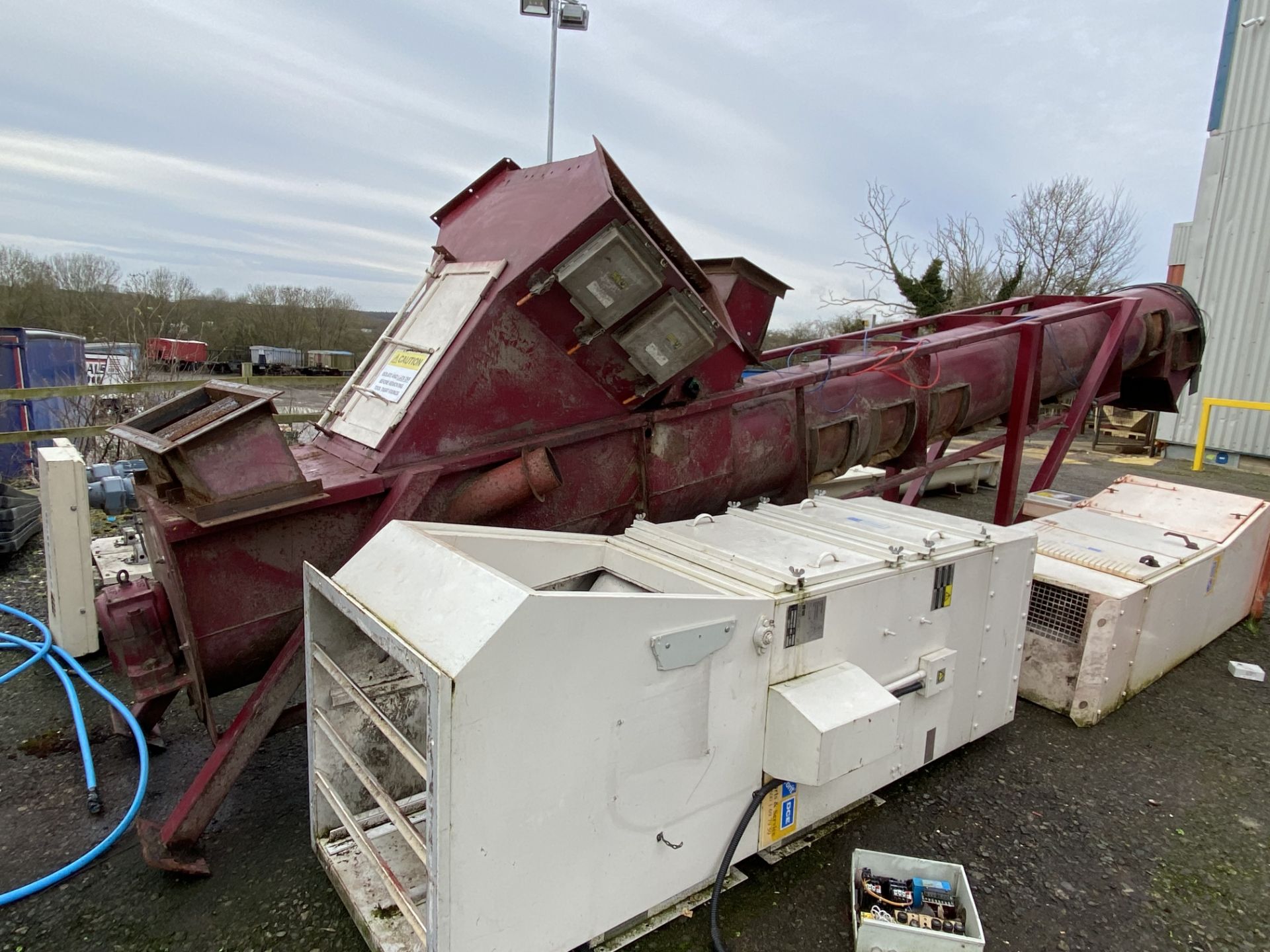 600mm dia. INCLINED AUGER MIXING CONVEYOR, approx. 7.7m long, with geared electric motor drive, - Image 3 of 7