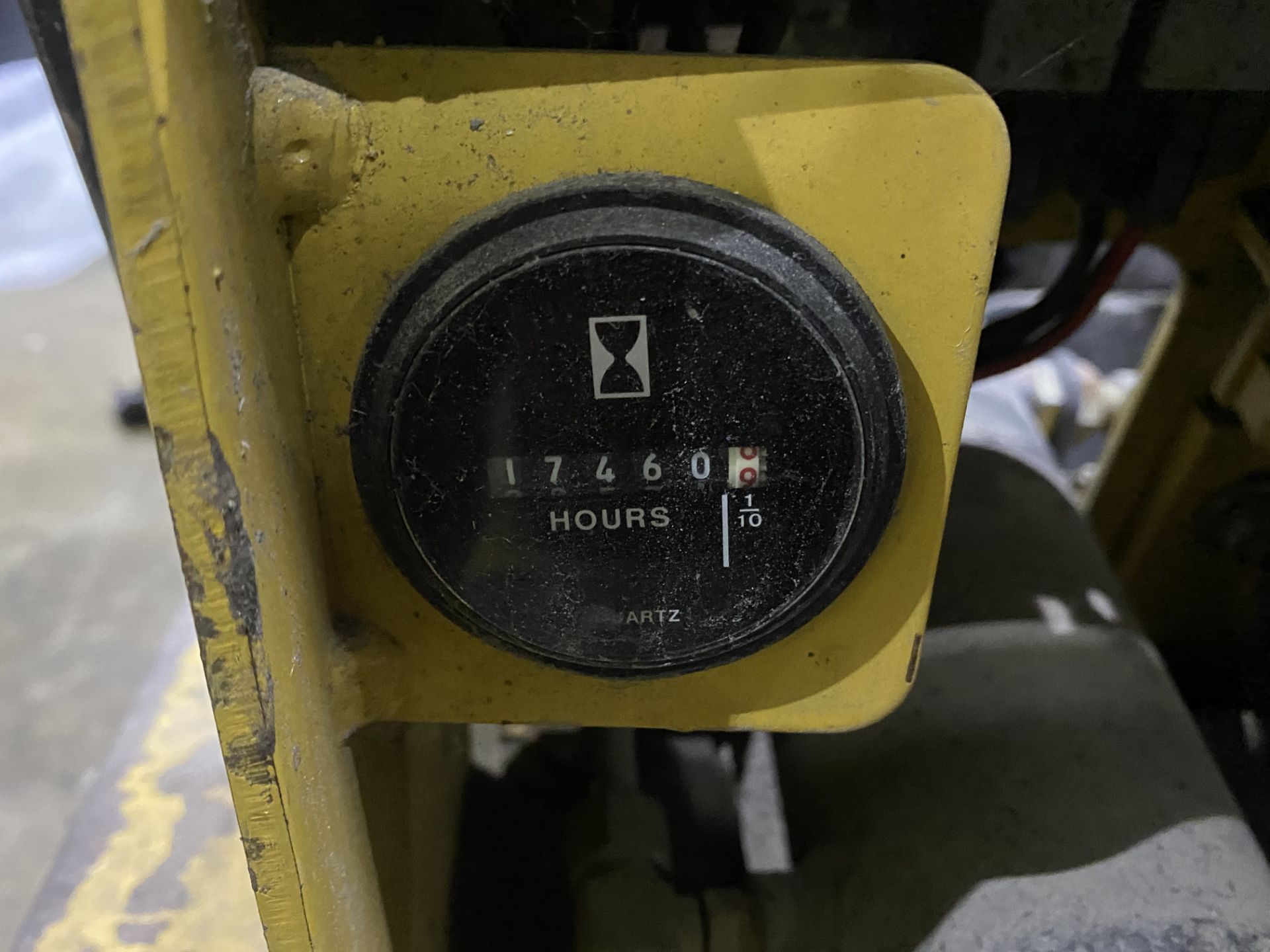 Daewoo D25 2500KG CAP. DIESEL ENGINE FORK LIFT TRUCK, serial no. 14-00478, type D, year of - Image 10 of 10