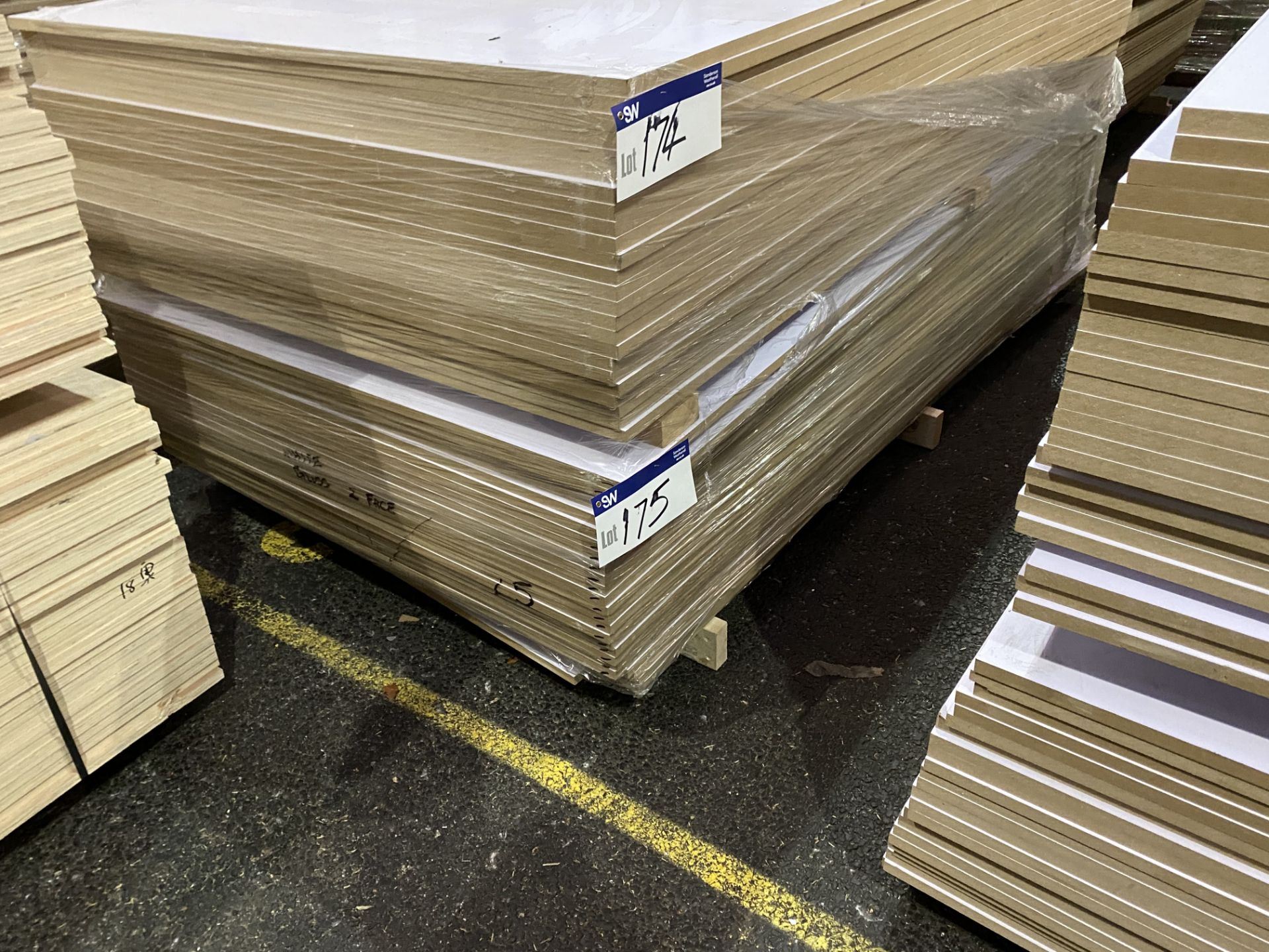 Approx. 26 Sheets of White Matt Two Faced MDF, eac