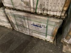 40 Boxes of Glazed Tiles, item no. YF6YC1269, 600m