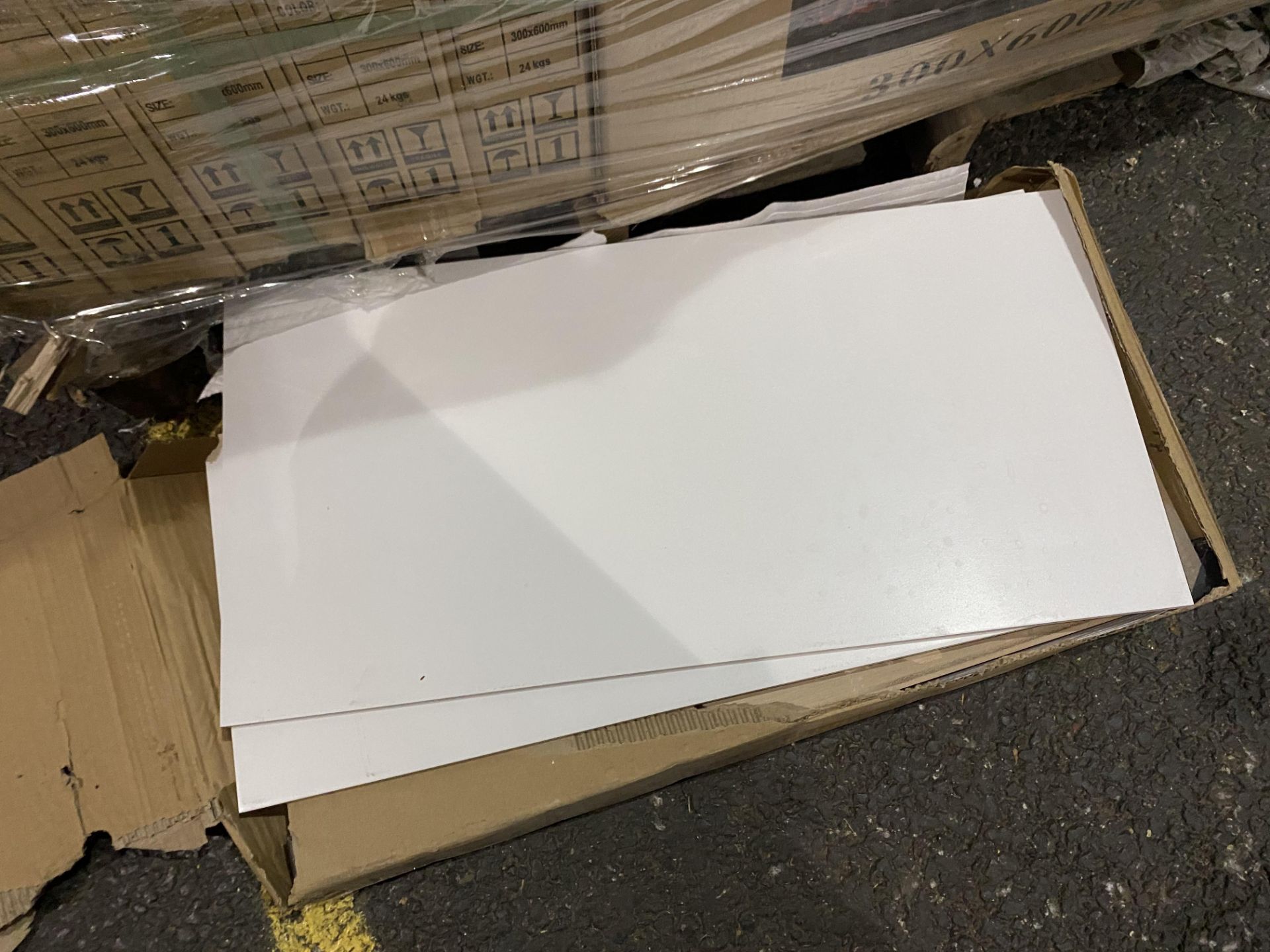 60 Boxes of White Ceramic Wall Tiles, item no. JY3 - Image 2 of 3
