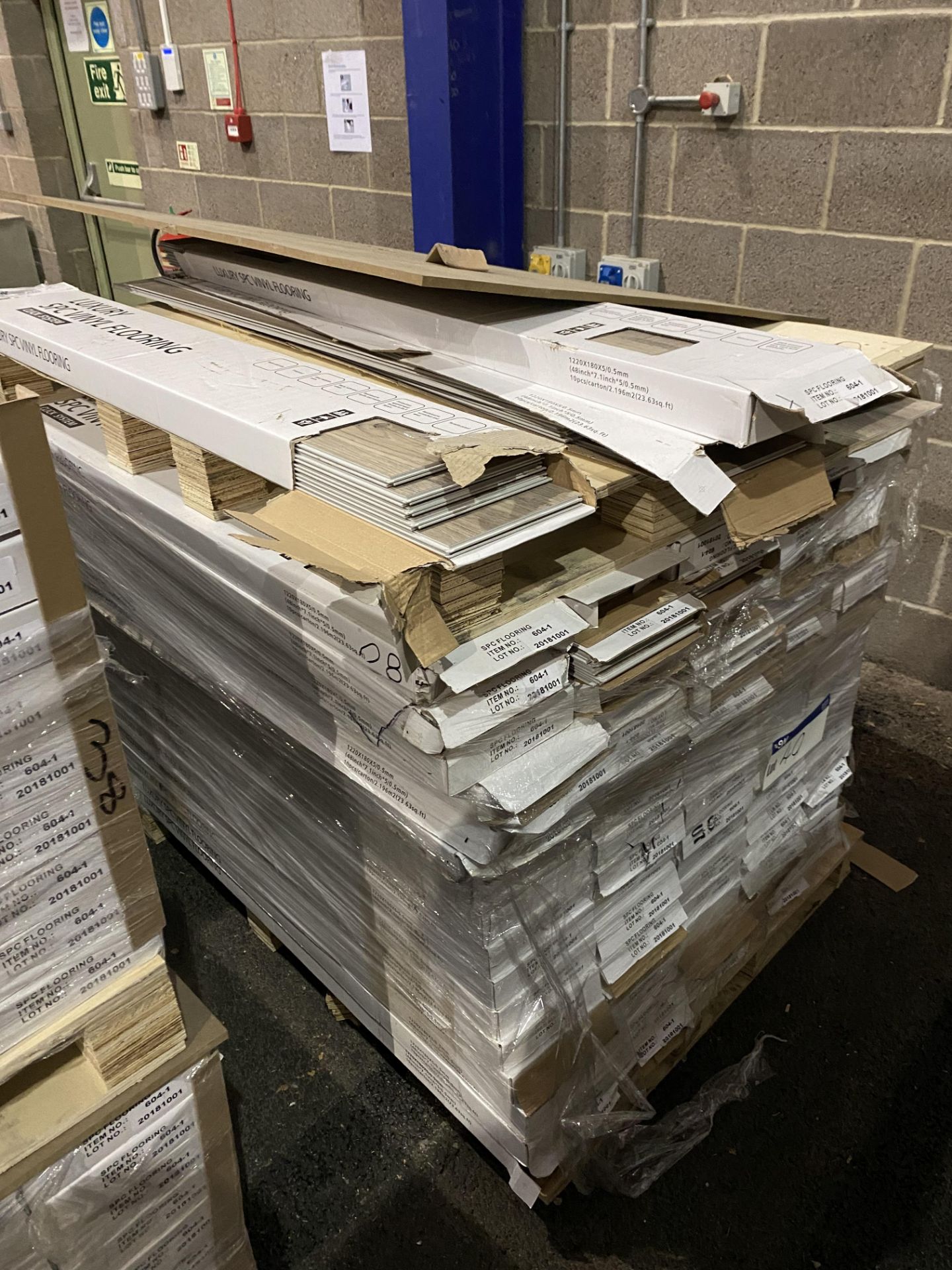 Approx. 80 Boxes of SPC Flooring Grey Click System