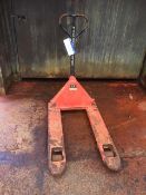 Linde 2500kg Hand Hydraulic Pallet Truck (please n