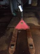 Linde 2500kg Hand Hydraulic Pallet Truck (please n