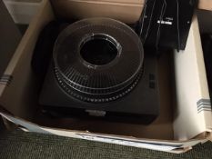 Sinda Slide Projector (please note - all lots will