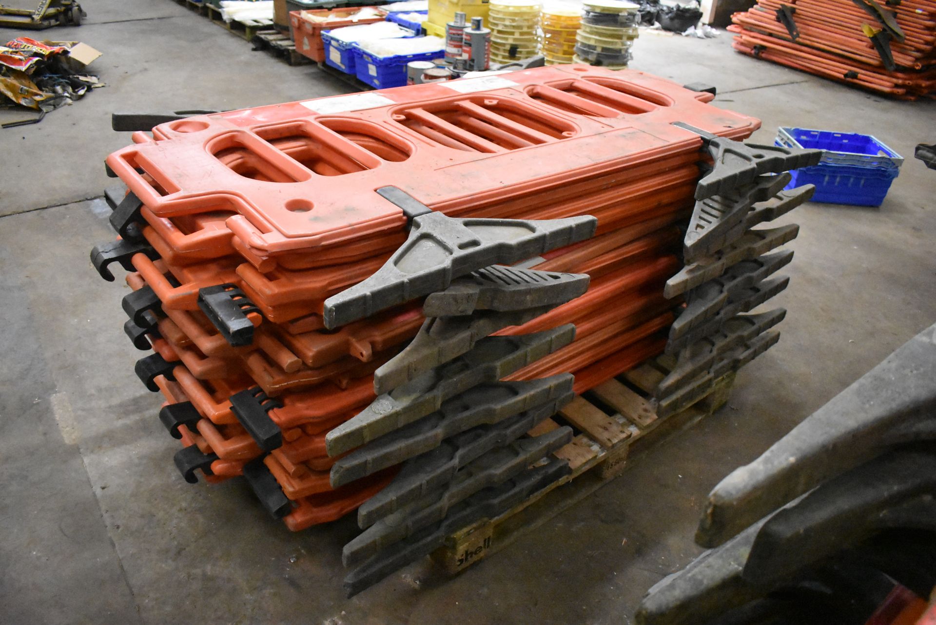 Approx. 16 Melba Products Plastic Barriers, each approx. 1.9m long - Image 3 of 3