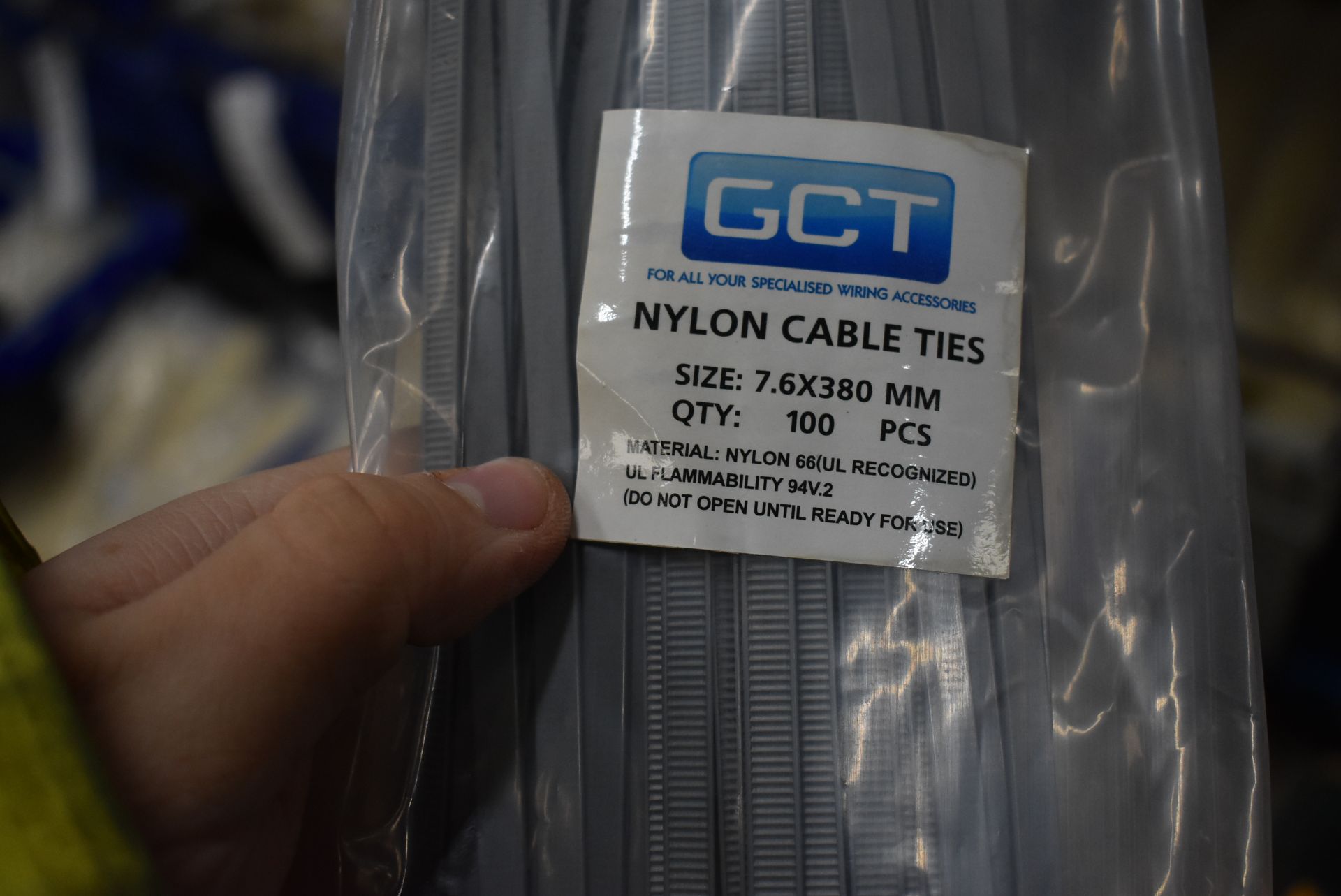 Approx. 40 Bags x 100 7.6 x 380mm Grey Cable Ties, with plastic crate - Image 3 of 3