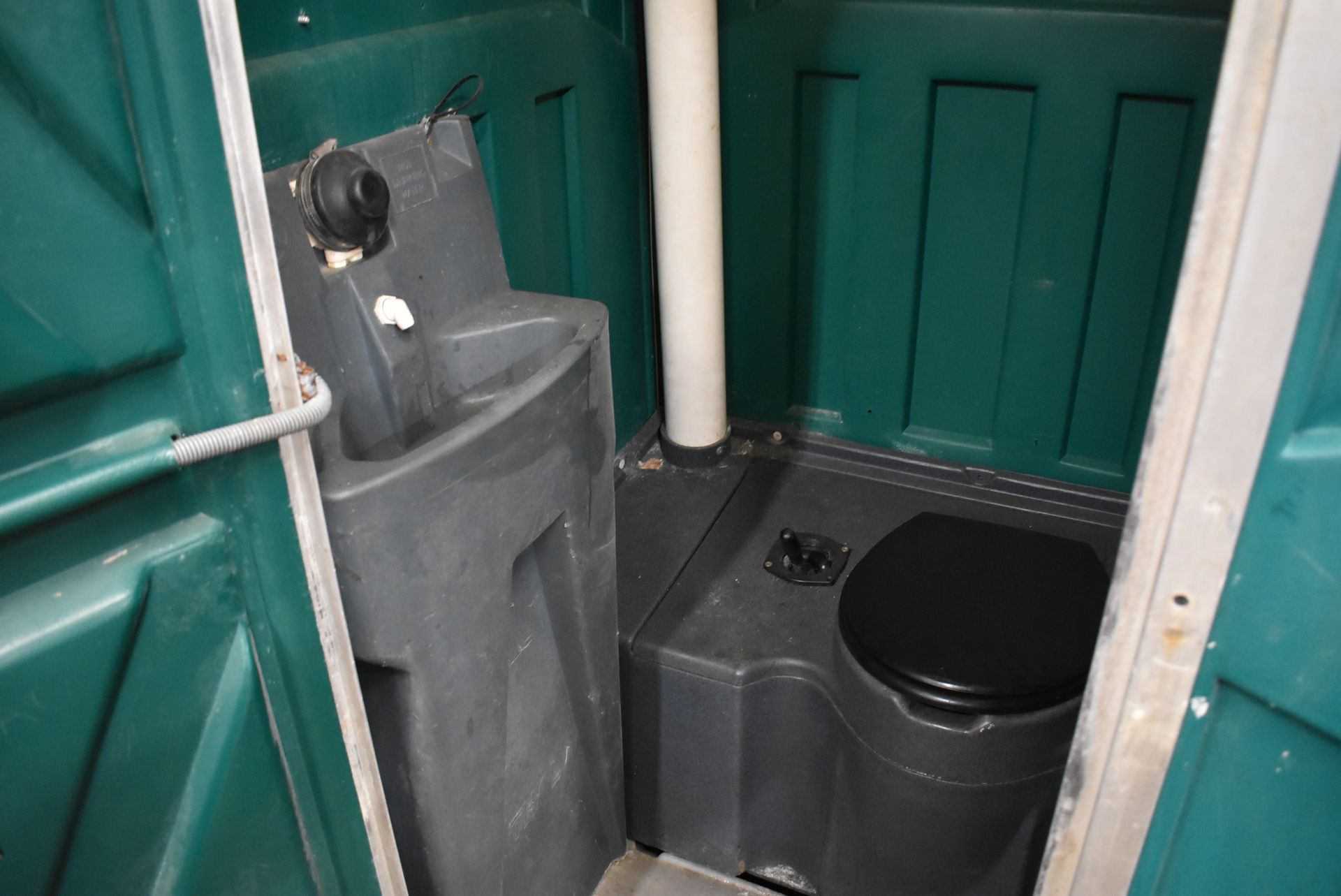 Portable Chemical Toilet - Image 2 of 3
