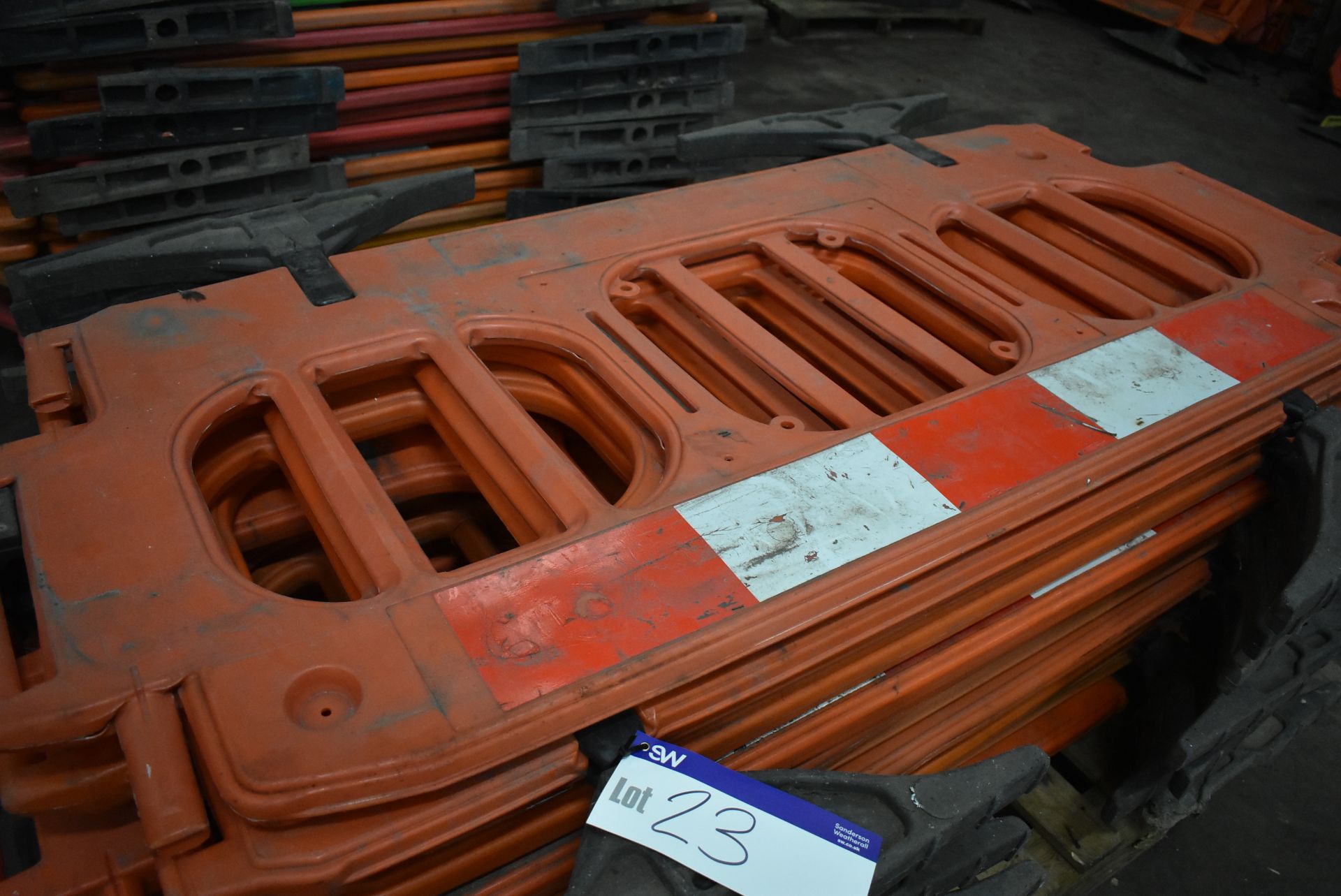 Approx. 16 Melba Products Plastic Barriers, each approx. 1.9m long - Image 2 of 3