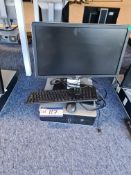HP Compaq Personal Computer with keyboard, mouse a