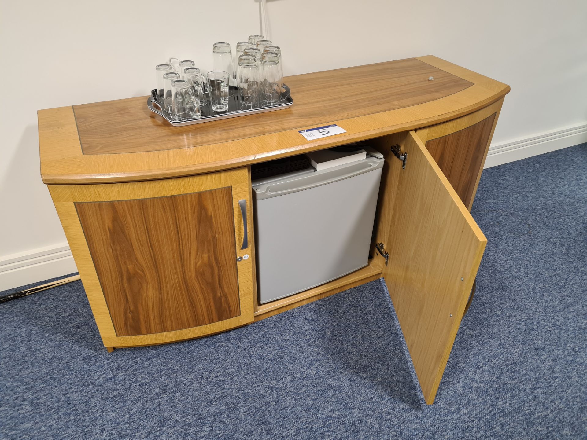 Inlaid Side Cabinet with Integral Fridge (Located