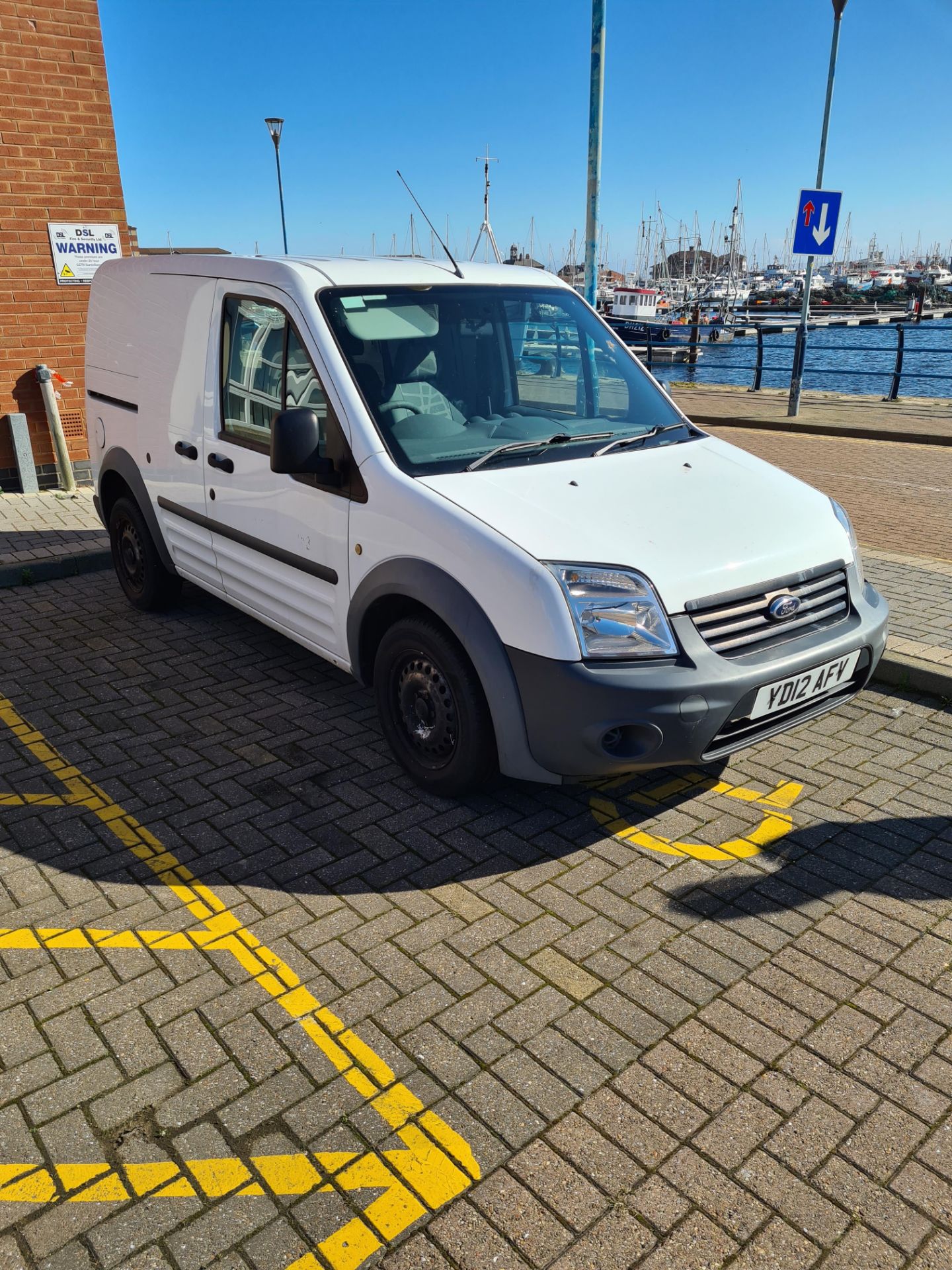 FORD TRANSIT Connect 220 SWB Van, Registration YD1 - Image 2 of 6