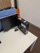 Dell Optiplex 7010 Personal Computer with Keyboard