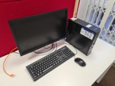 Dell Optiplex 7010 Personal Computer with Keyboard