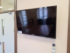 Blaupunkt 40" Wall Mounted Flat Screen Television