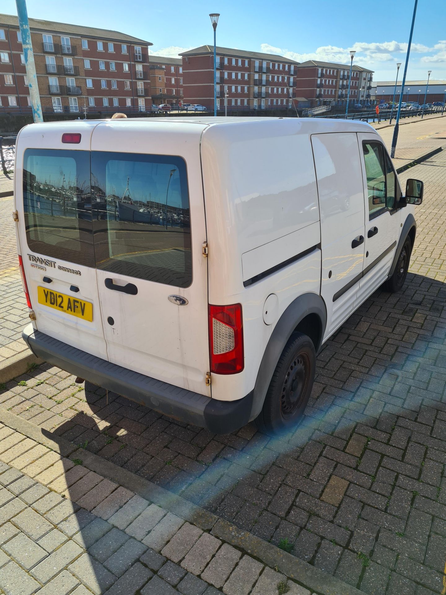 FORD TRANSIT Connect 220 SWB Van, Registration YD1 - Image 3 of 6