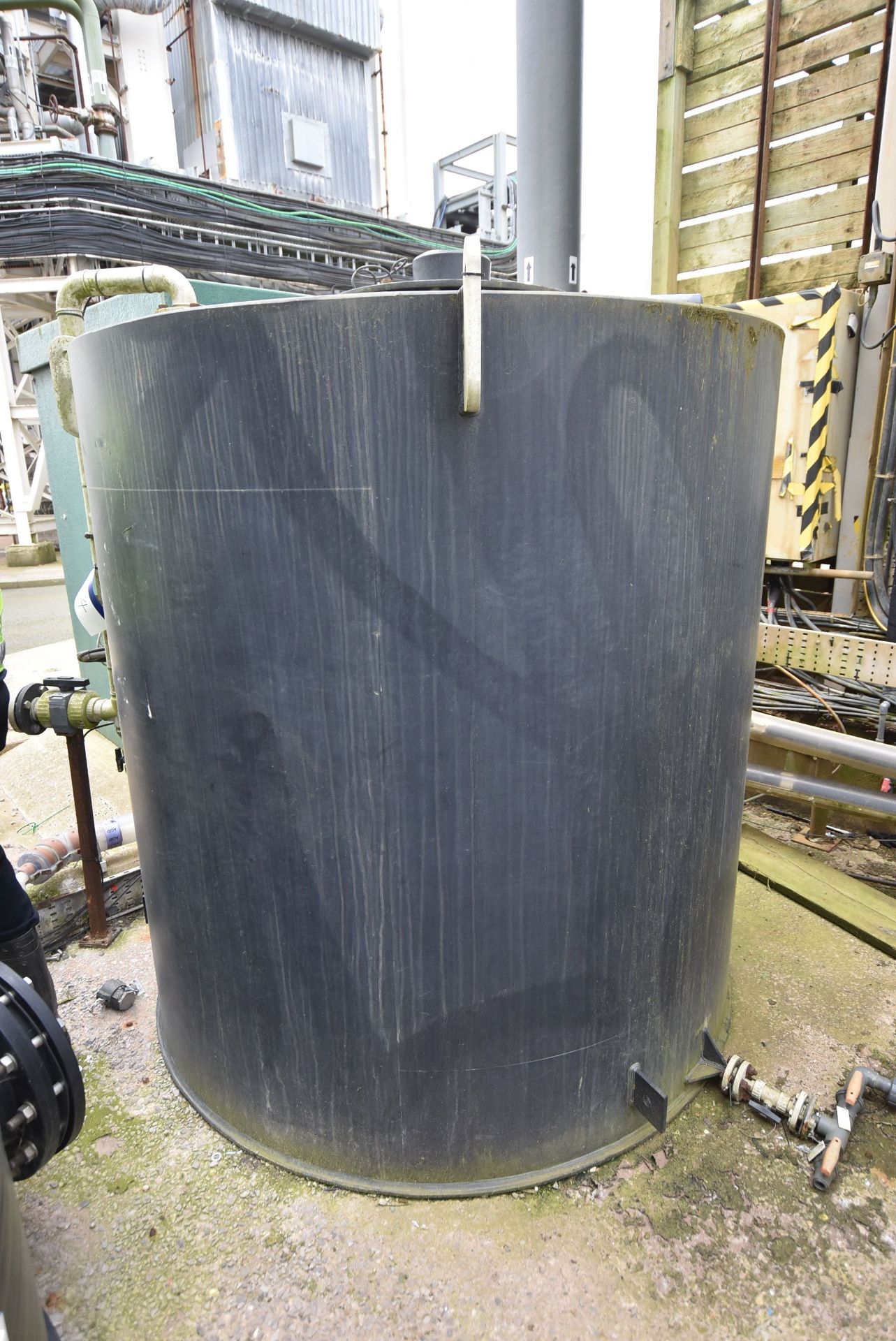 4,300 litre max. cap. Storage Tank, approx. 1.8m dia. x 1.8m deep, with tank level indicator ( - Image 2 of 3