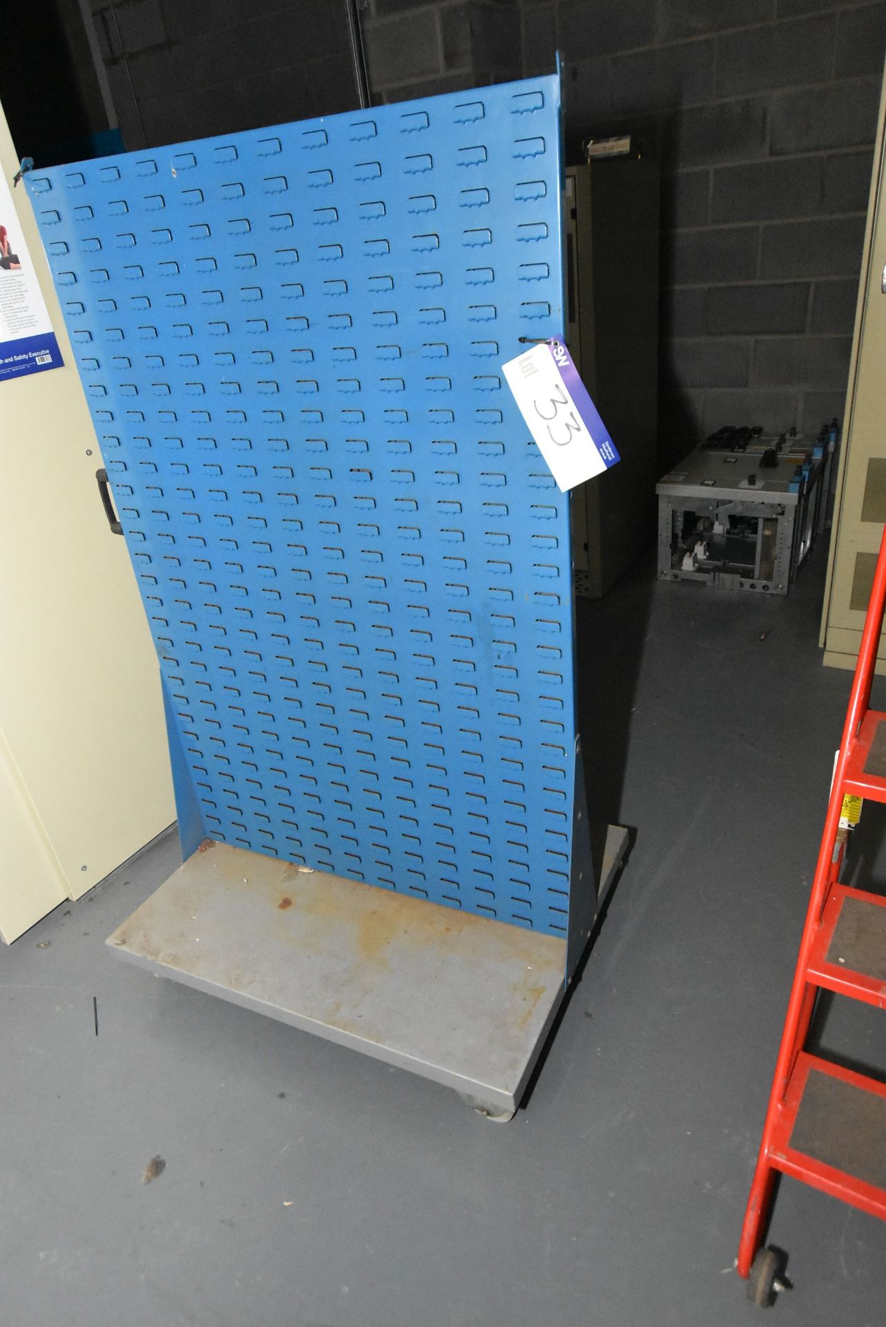 Double Sided Mobile Louvred Panel Rack (There will be a removal/ loading charge of £10 + VAT for