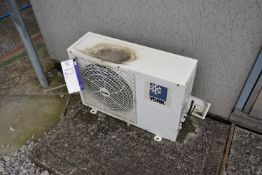 York HEJB12FS-AAR Outdoor Condenser Unit (There will be a removal/ loading charge of £10 + VAT for