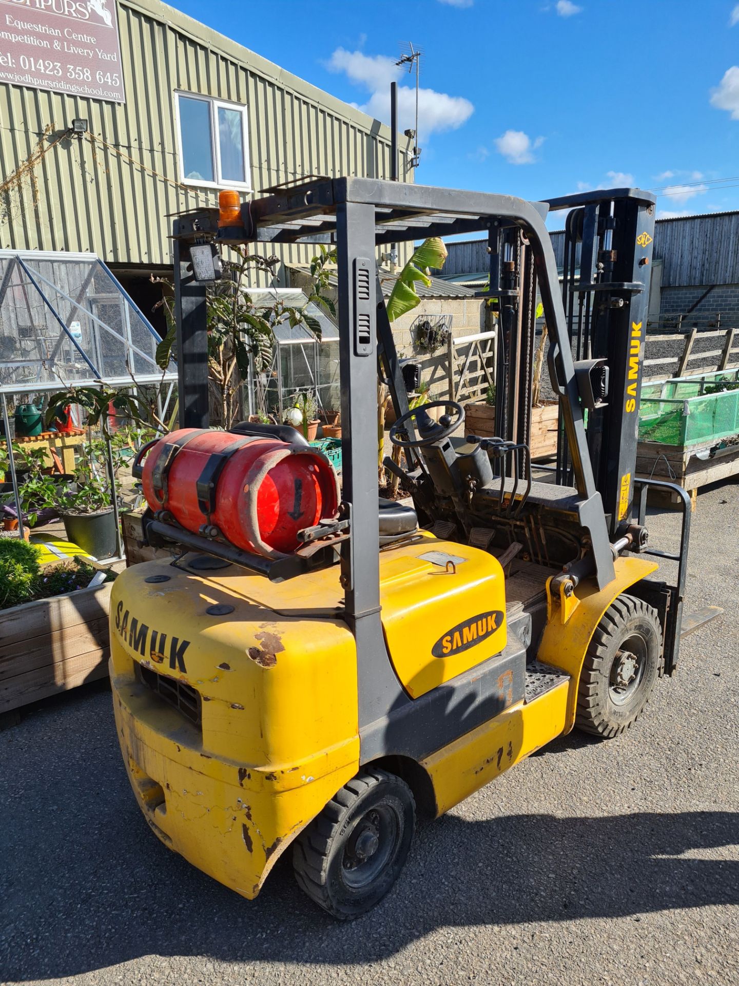 Samuk H15L Gas Forklift Truck, Year of Build 2008, Lift Height 3300mm, Lifting Capacity 1350kg, - Image 2 of 5