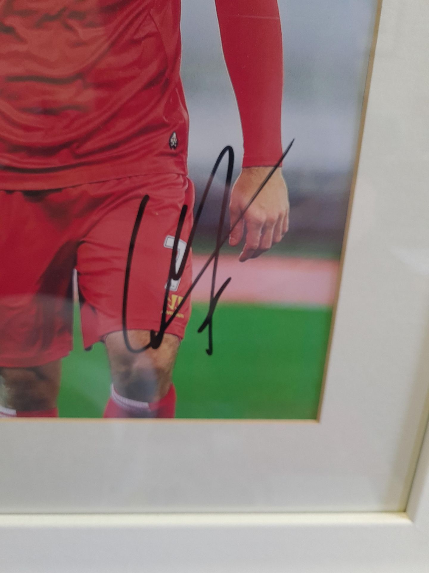 Framed Photo of Luis Suarez - Image 2 of 2