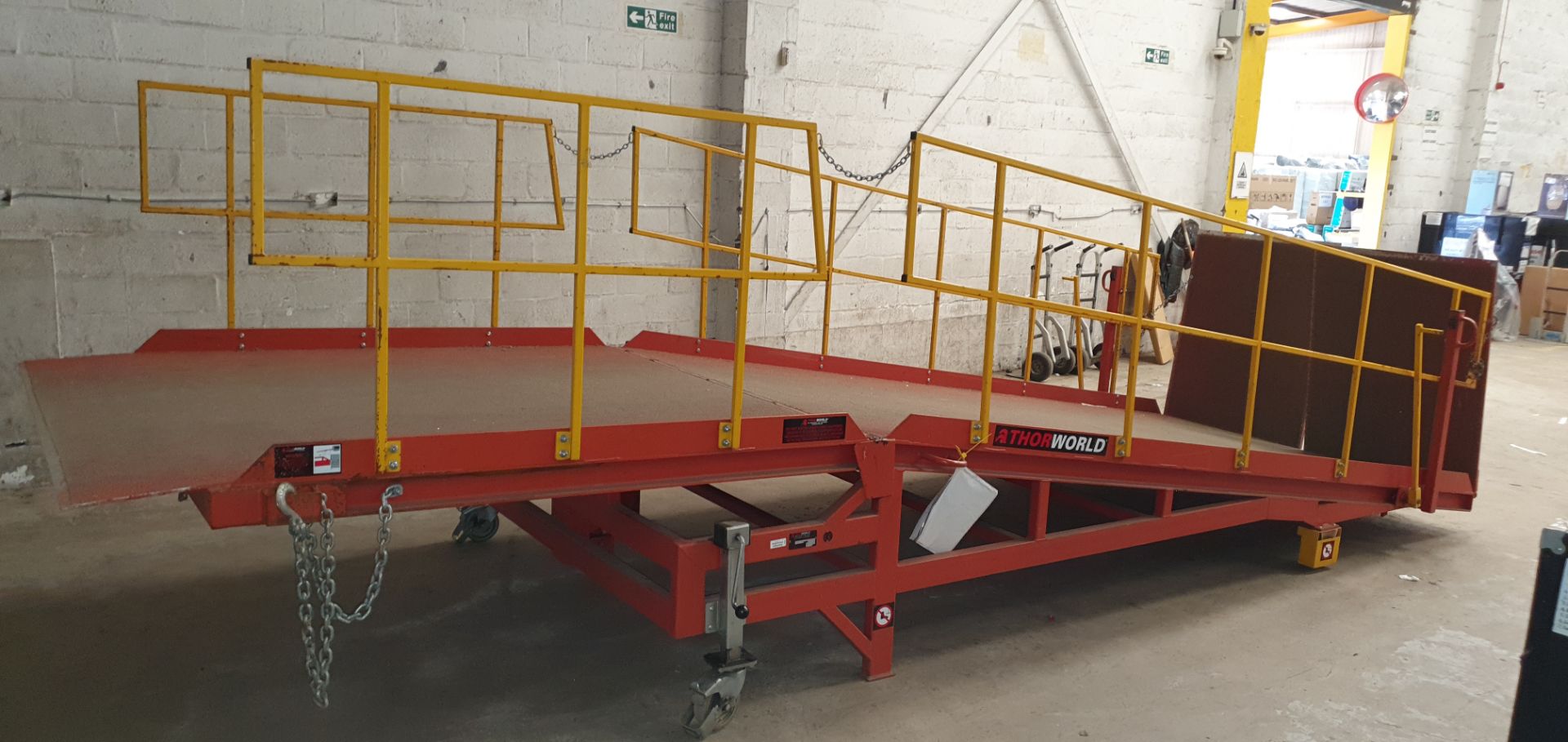 Thorworld 1500 kg Loading Ramp, Model Number: WKRS